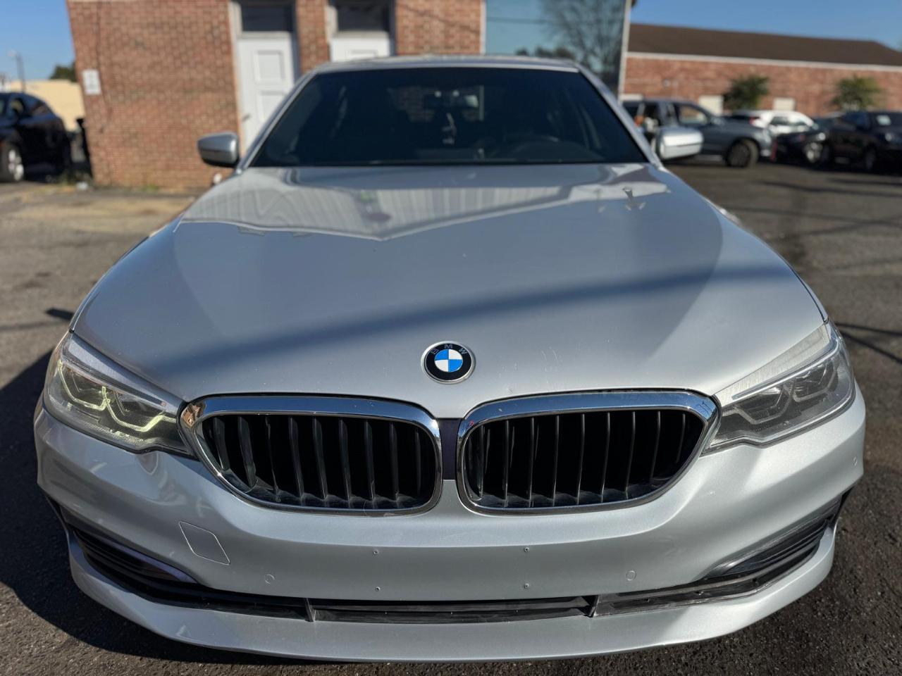 BMW 5 Series 540i xDrive Sedan 2017
