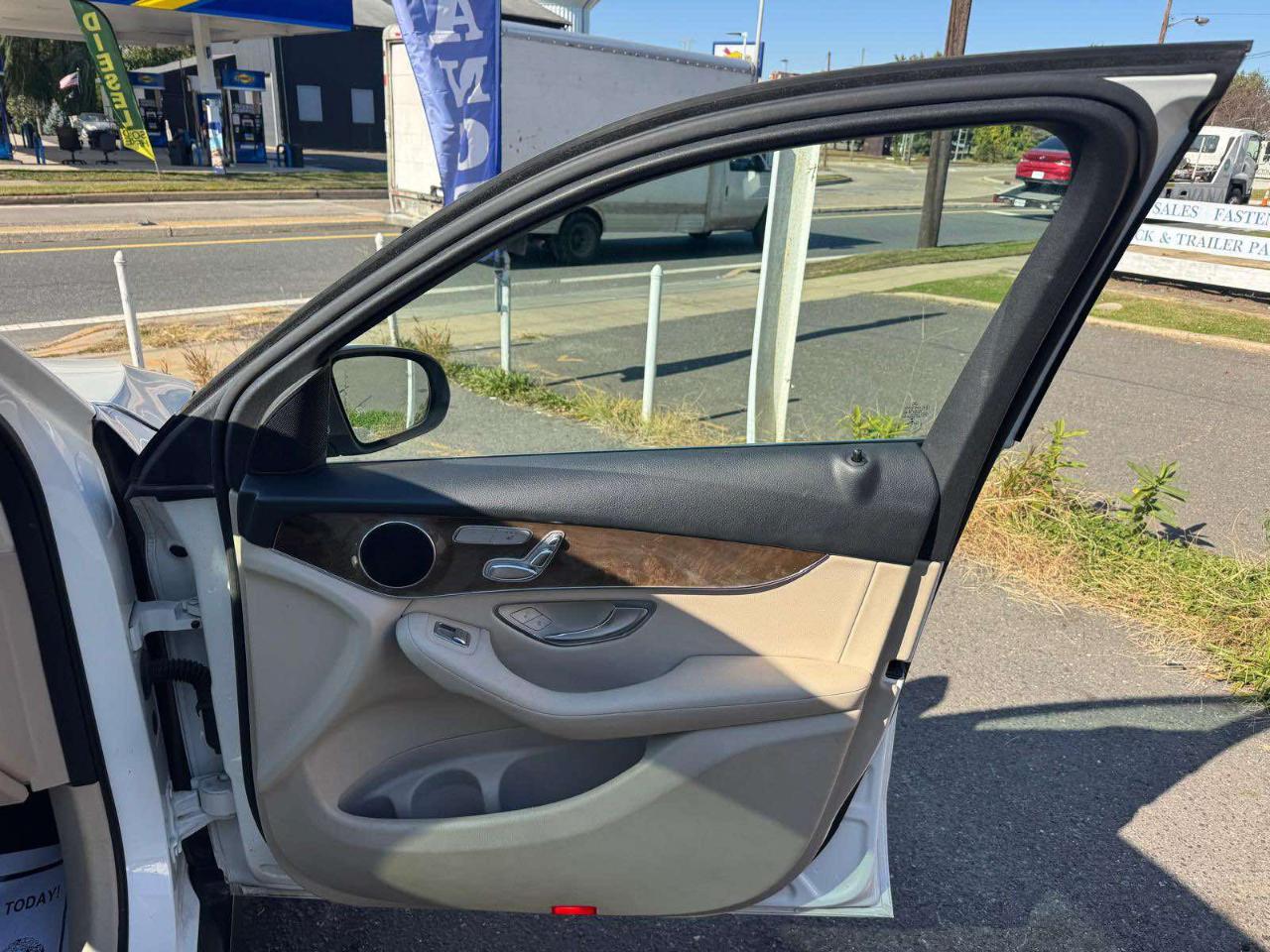 Mercedes-Benz GLC GLC 300 SUV 2018