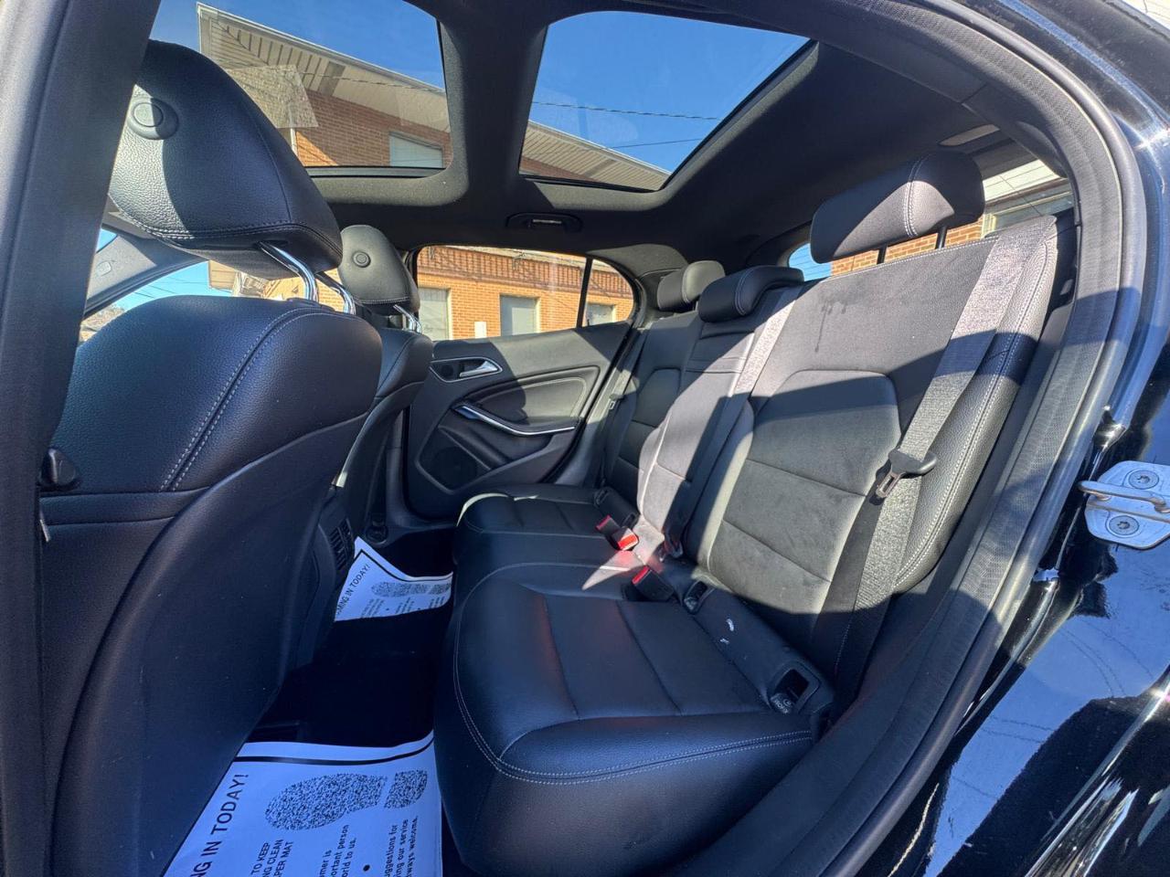 Mercedes-Benz GLA 4MATIC 4dr GLA 250 2016