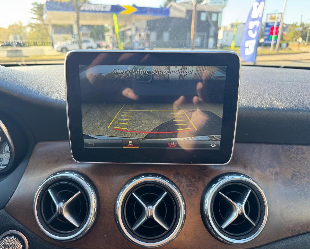 Mercedes-Benz GLA 4MATIC 4dr GLA 250 2016