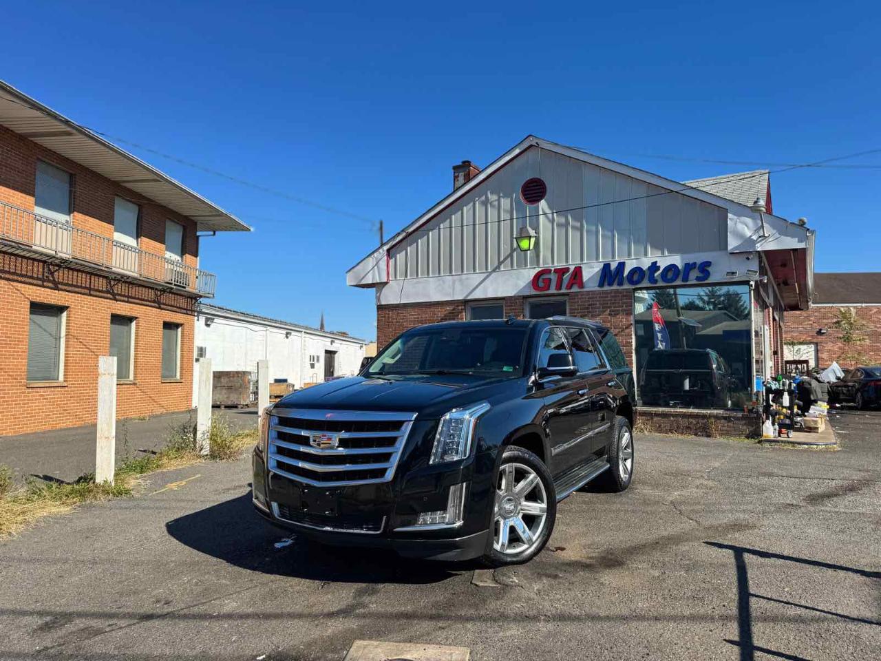 Cadillac Escalade 4WD 4dr Luxury 2015