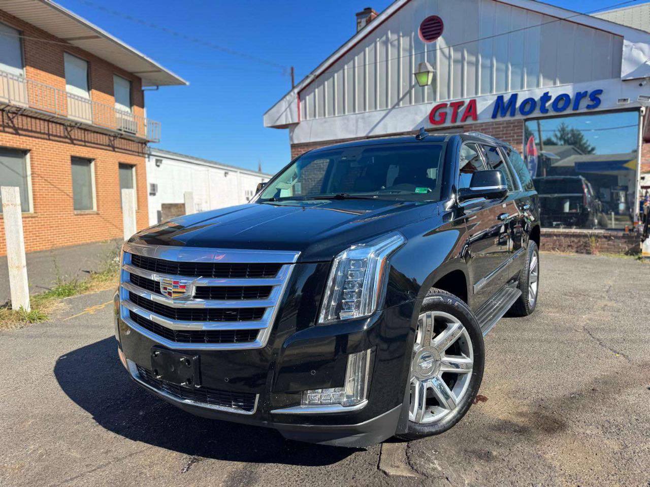 Cadillac Escalade 4WD 4dr Luxury 2015