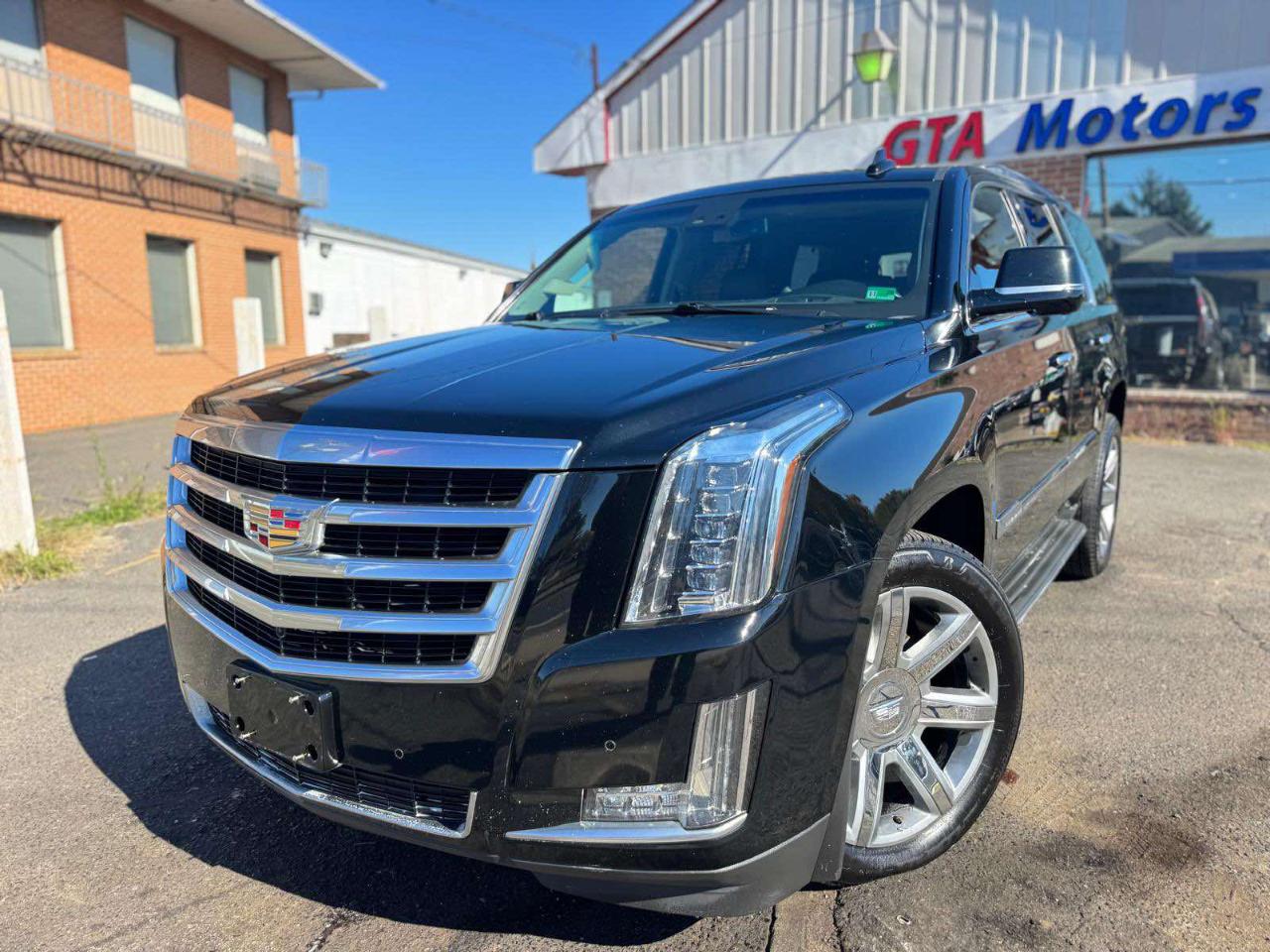 Cadillac Escalade 4WD 4dr Luxury 2015