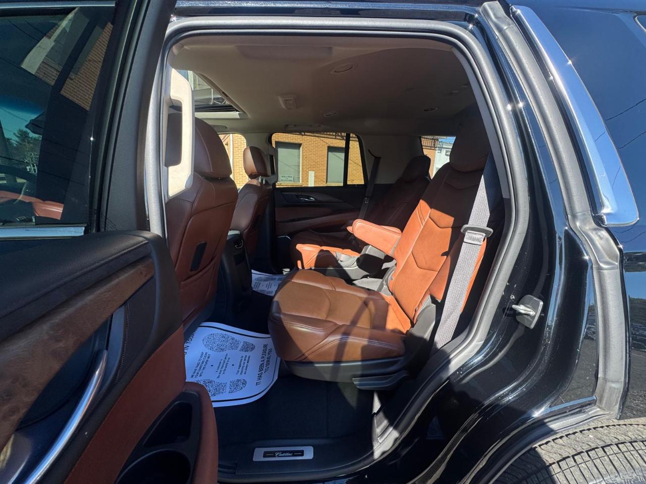 Cadillac Escalade 4WD 4dr Luxury 2015