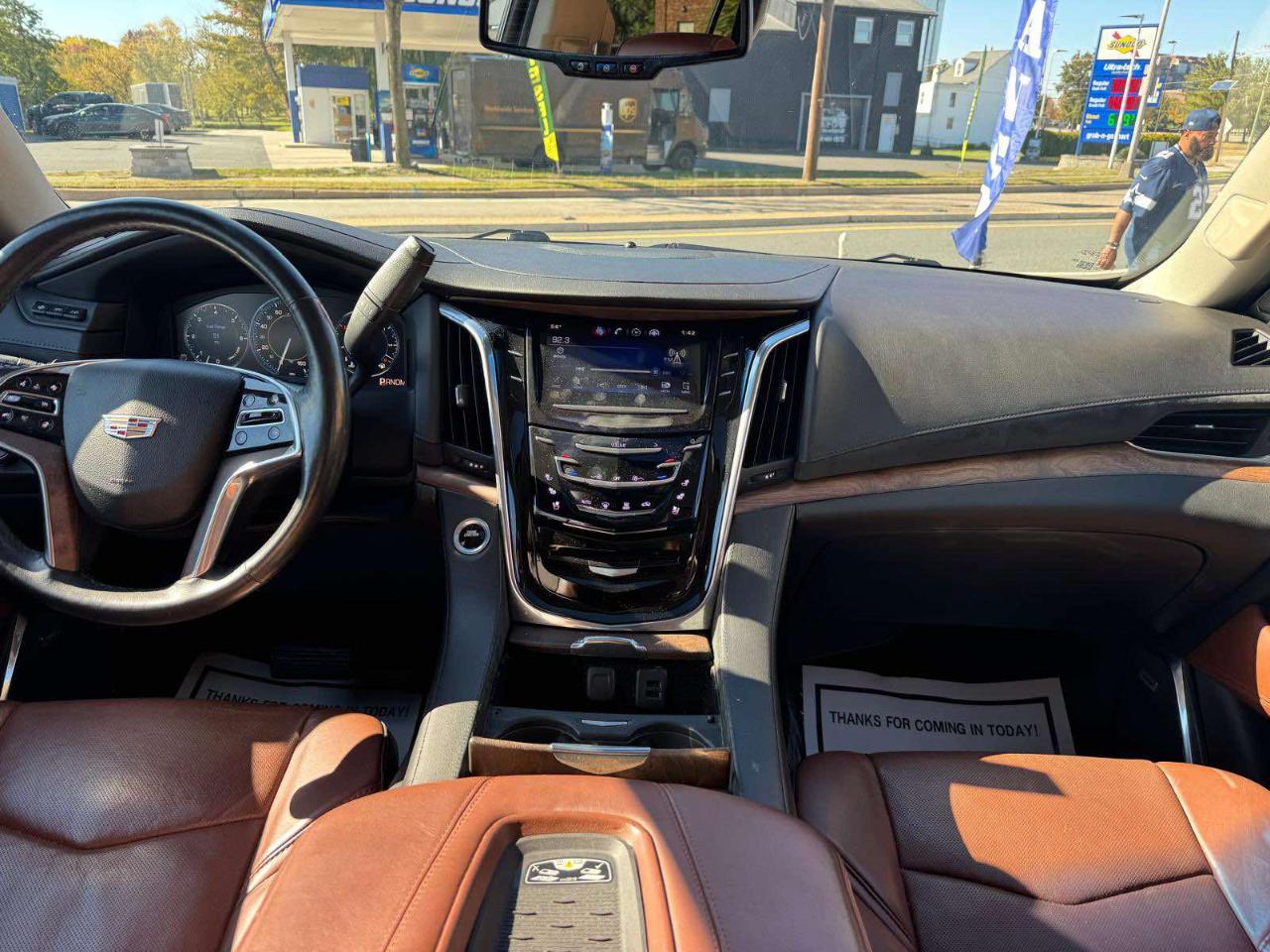 Cadillac Escalade 4WD 4dr Luxury 2015