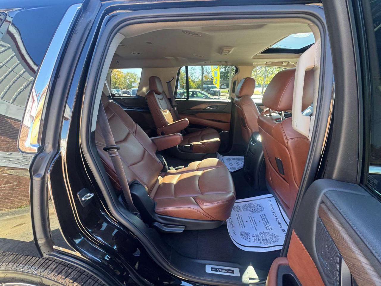 Cadillac Escalade 4WD 4dr Luxury 2015
