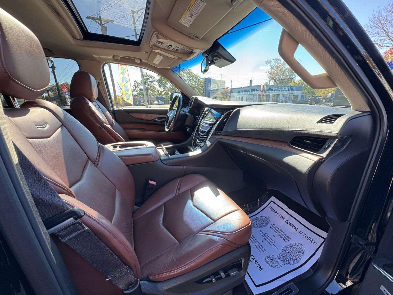 Cadillac Escalade 4WD 4dr Luxury 2015