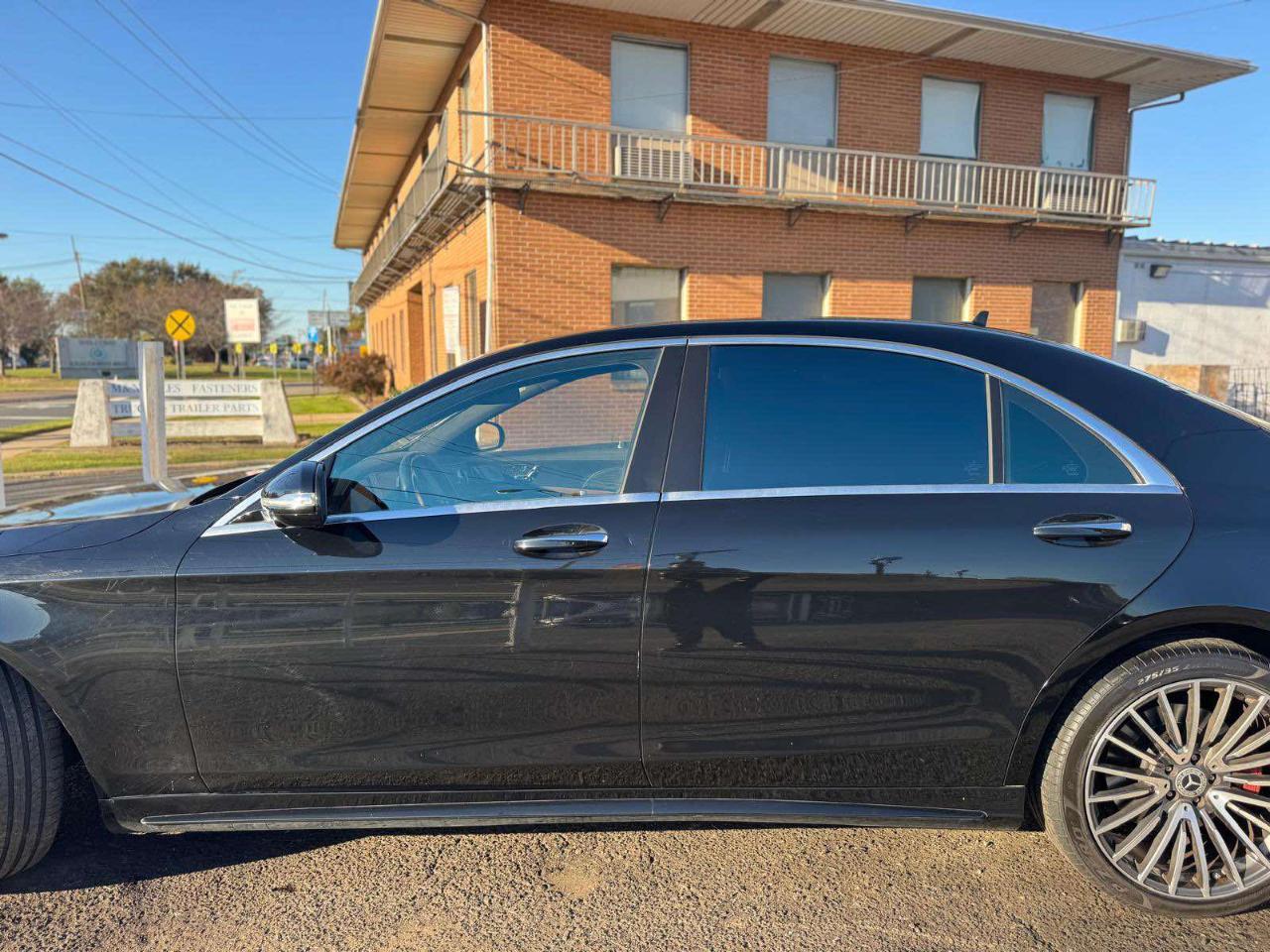Mercedes-Benz S-Class 4dr Sdn S 550 4MATIC 2015