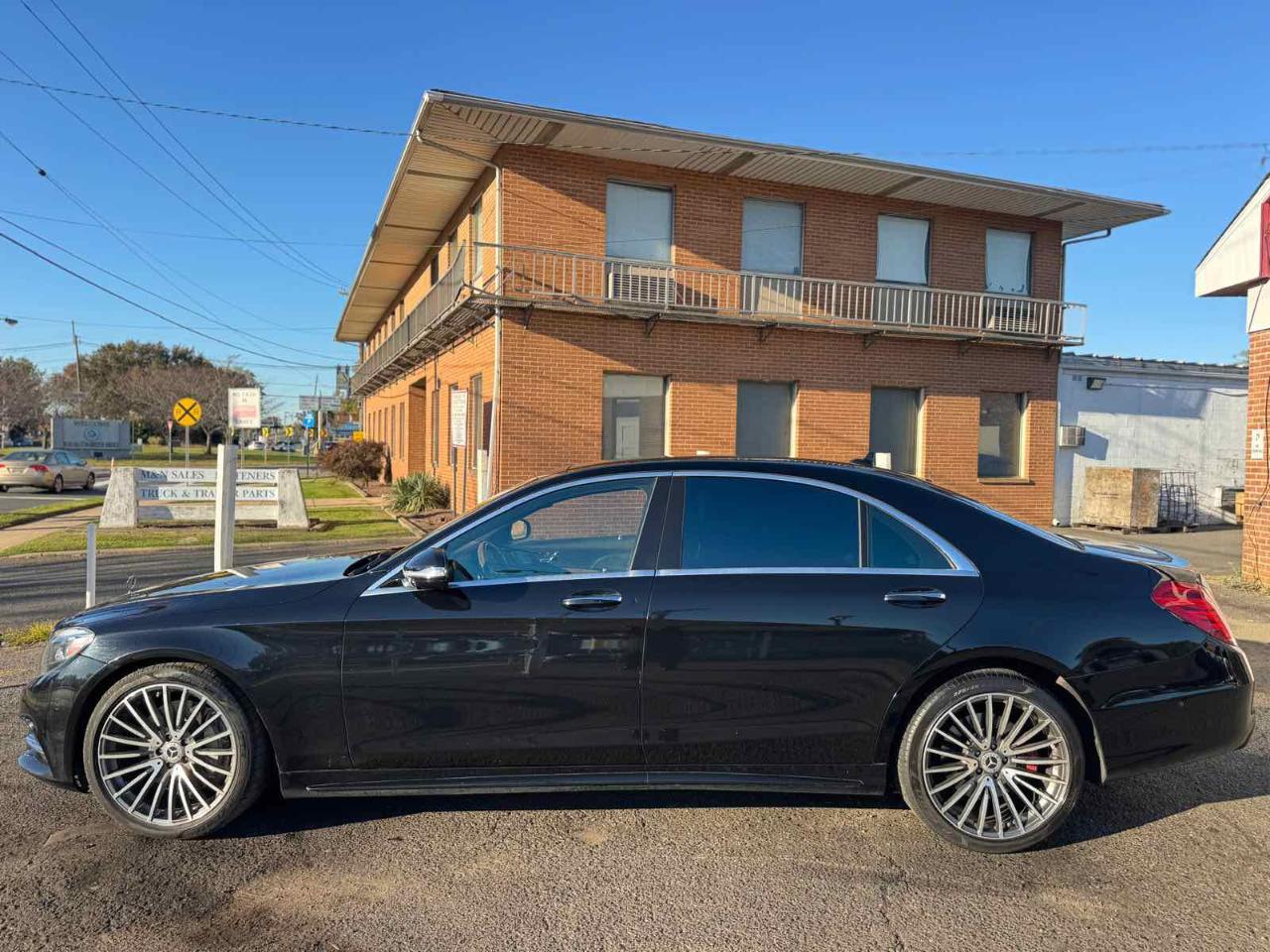 Mercedes-Benz S-Class 4dr Sdn S 550 4MATIC 2015