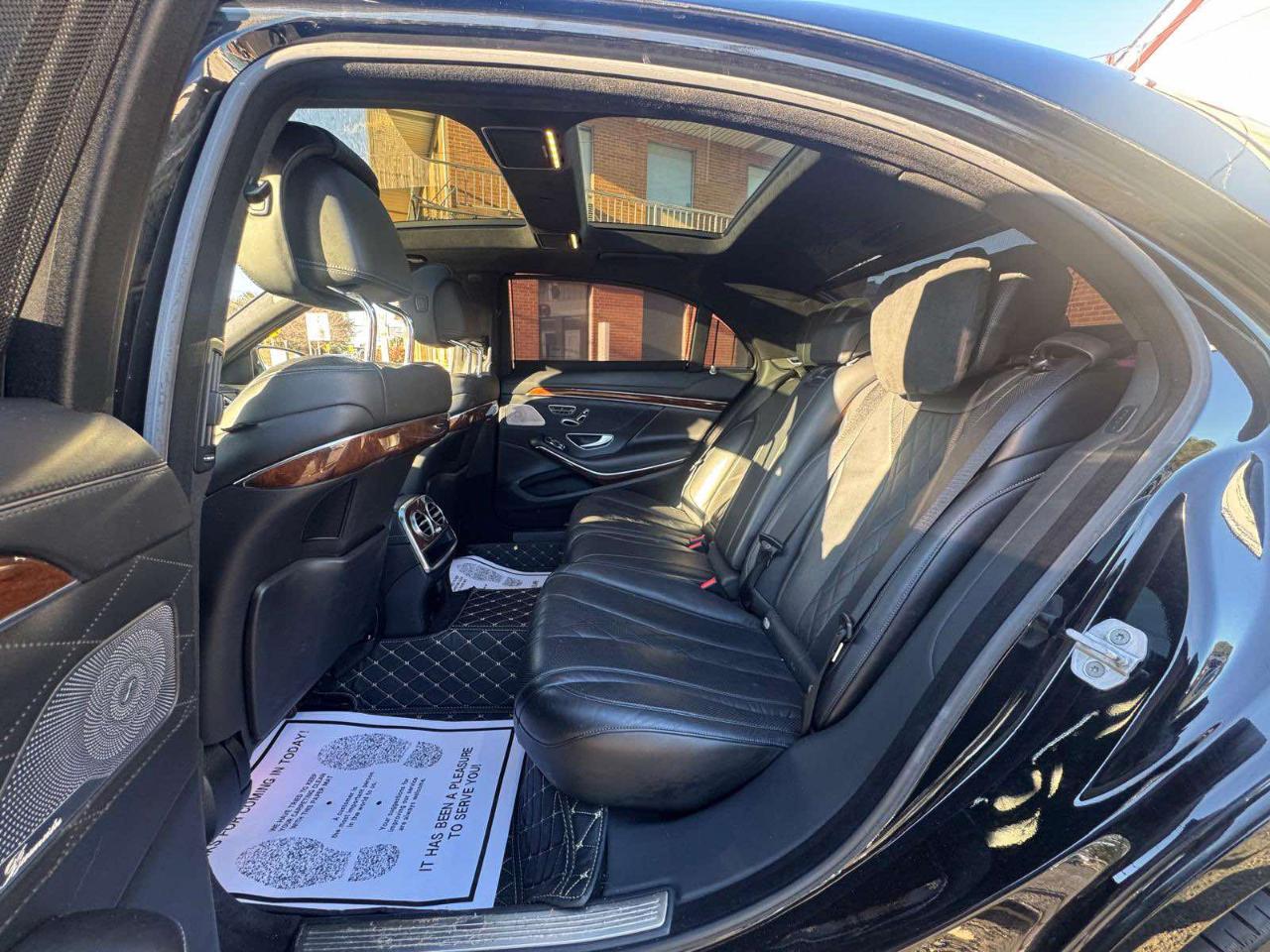 Mercedes-Benz S-Class 4dr Sdn S 550 4MATIC 2015