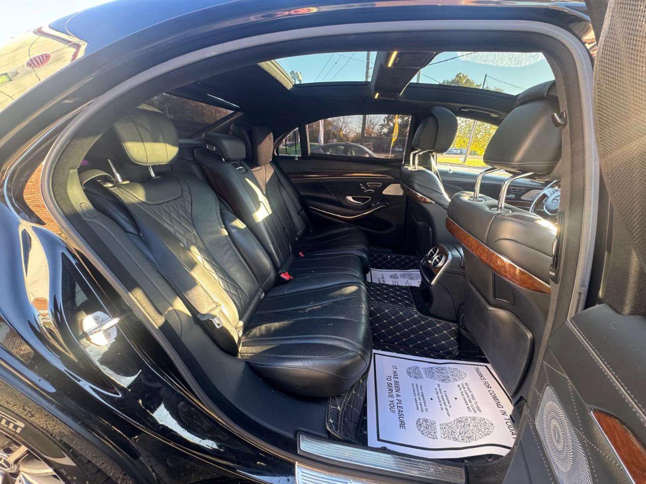 Mercedes-Benz S-Class 4dr Sdn S 550 4MATIC 2015