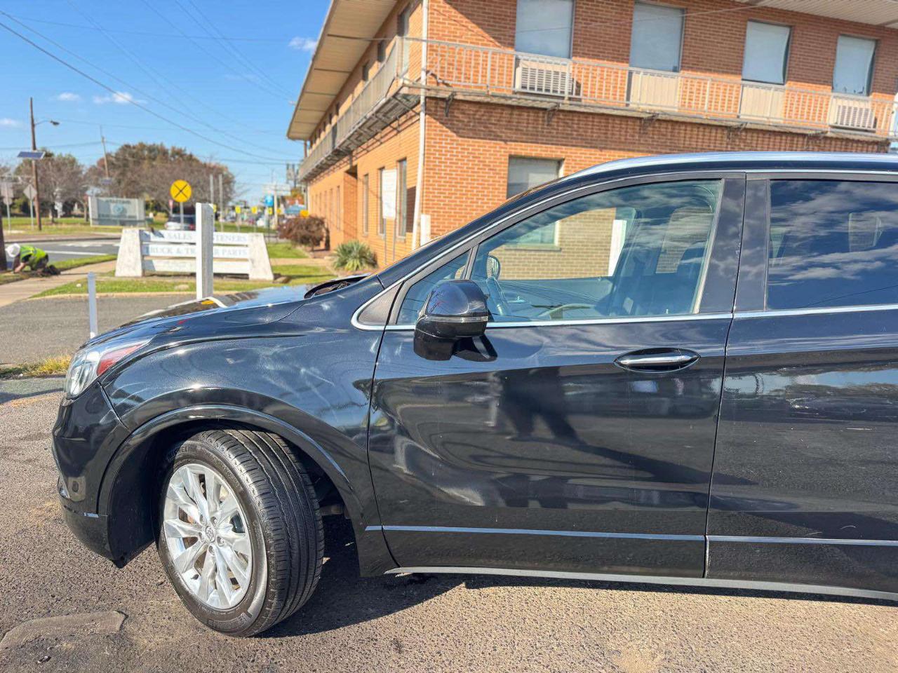 Buick Envision FWD 4dr Essence 2017