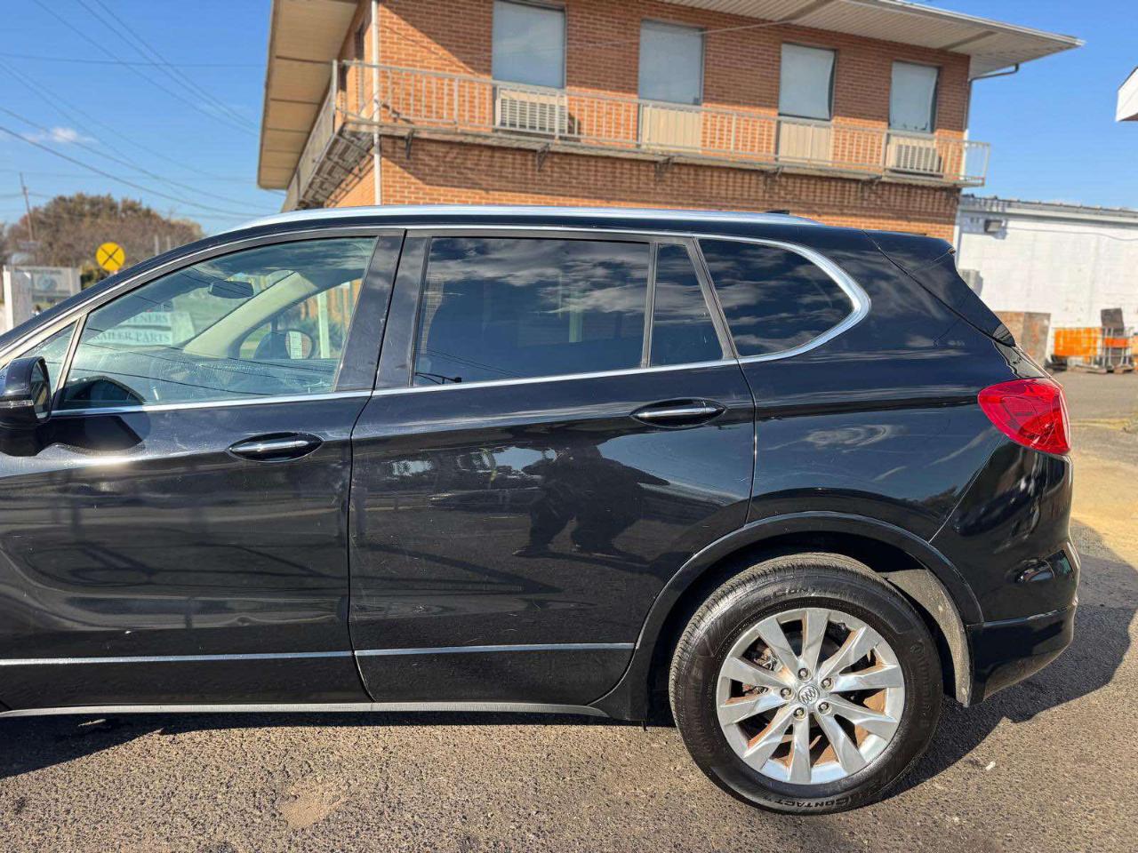 Buick Envision FWD 4dr Essence 2017