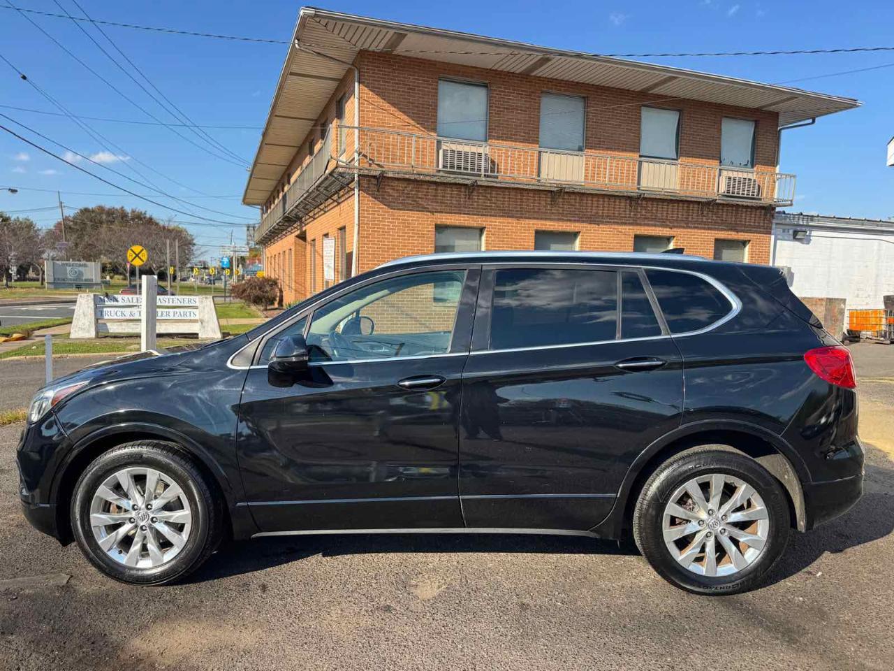 Buick Envision FWD 4dr Essence 2017