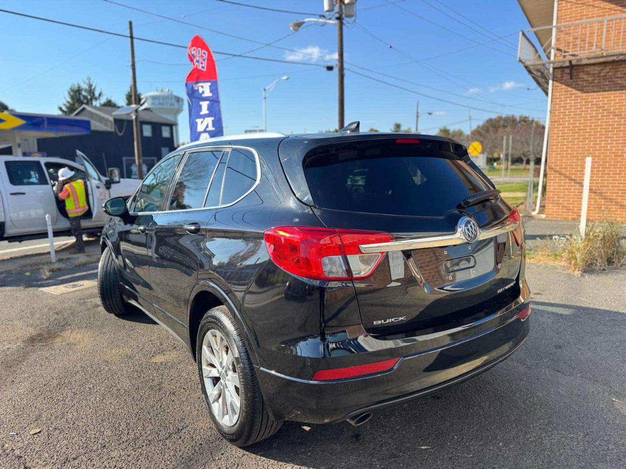 Buick Envision FWD 4dr Essence 2017