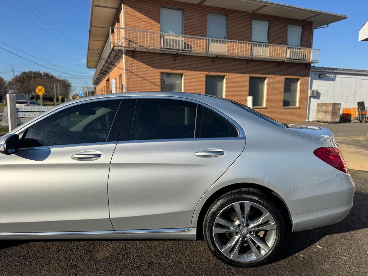 Mercedes-Benz C-Class 4dr Sdn C 300 4MATIC 2015