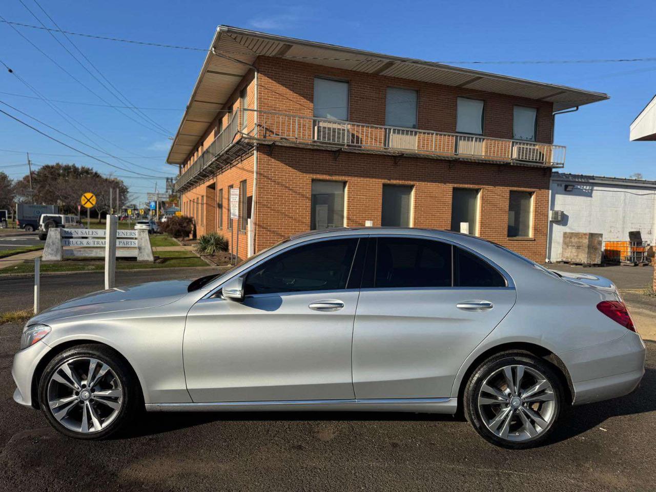 Mercedes-Benz C-Class 4dr Sdn C 300 4MATIC 2015