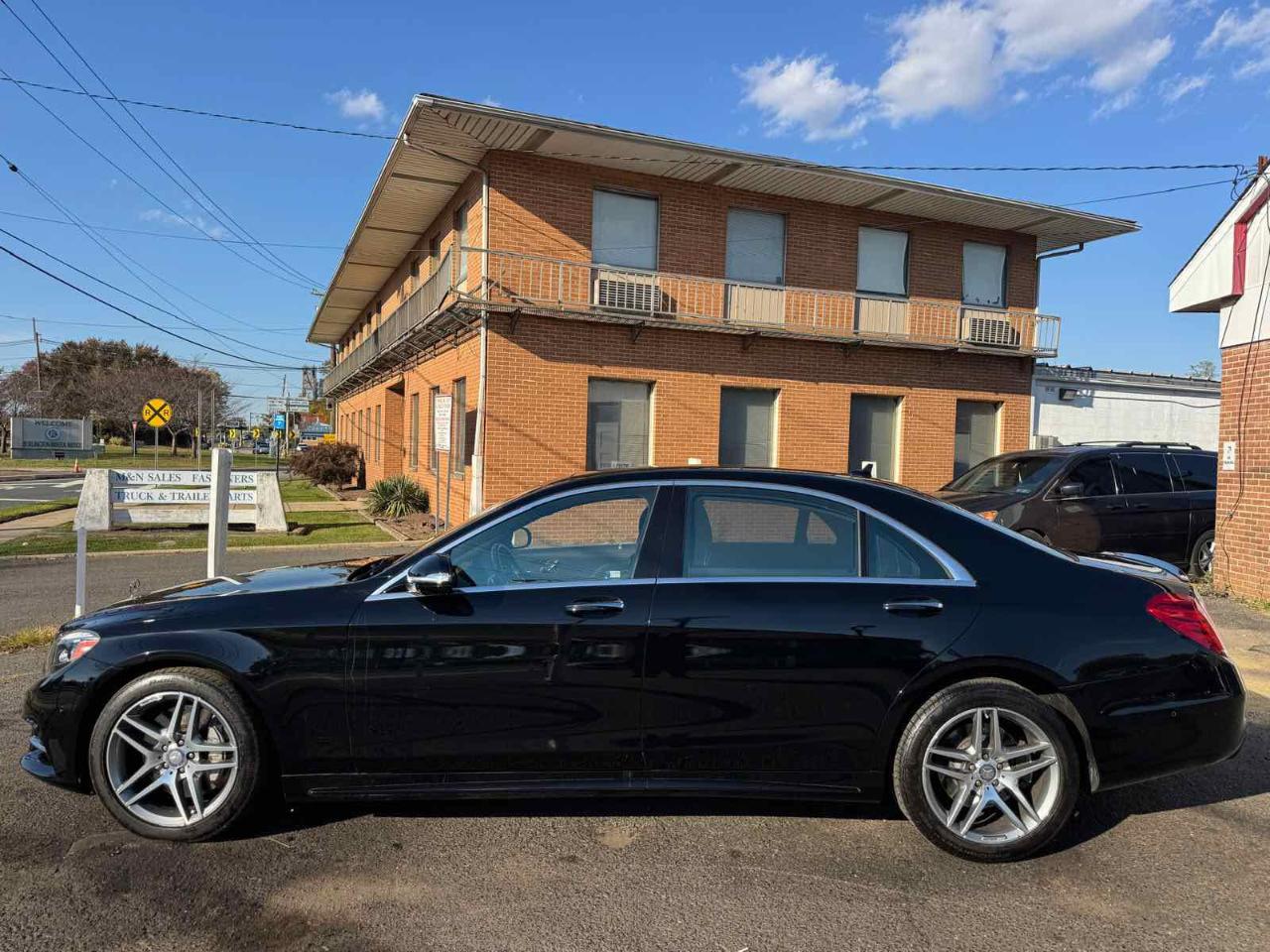 Mercedes-Benz S-Class 4dr Sdn S 550 4MATIC 2015
