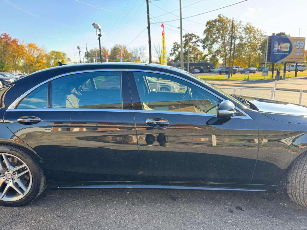 Mercedes-Benz S-Class 4dr Sdn S 550 4MATIC 2015