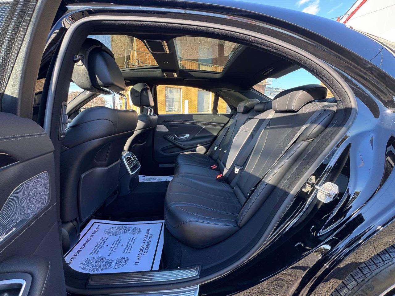 Mercedes-Benz S-Class 4dr Sdn S 550 4MATIC 2015