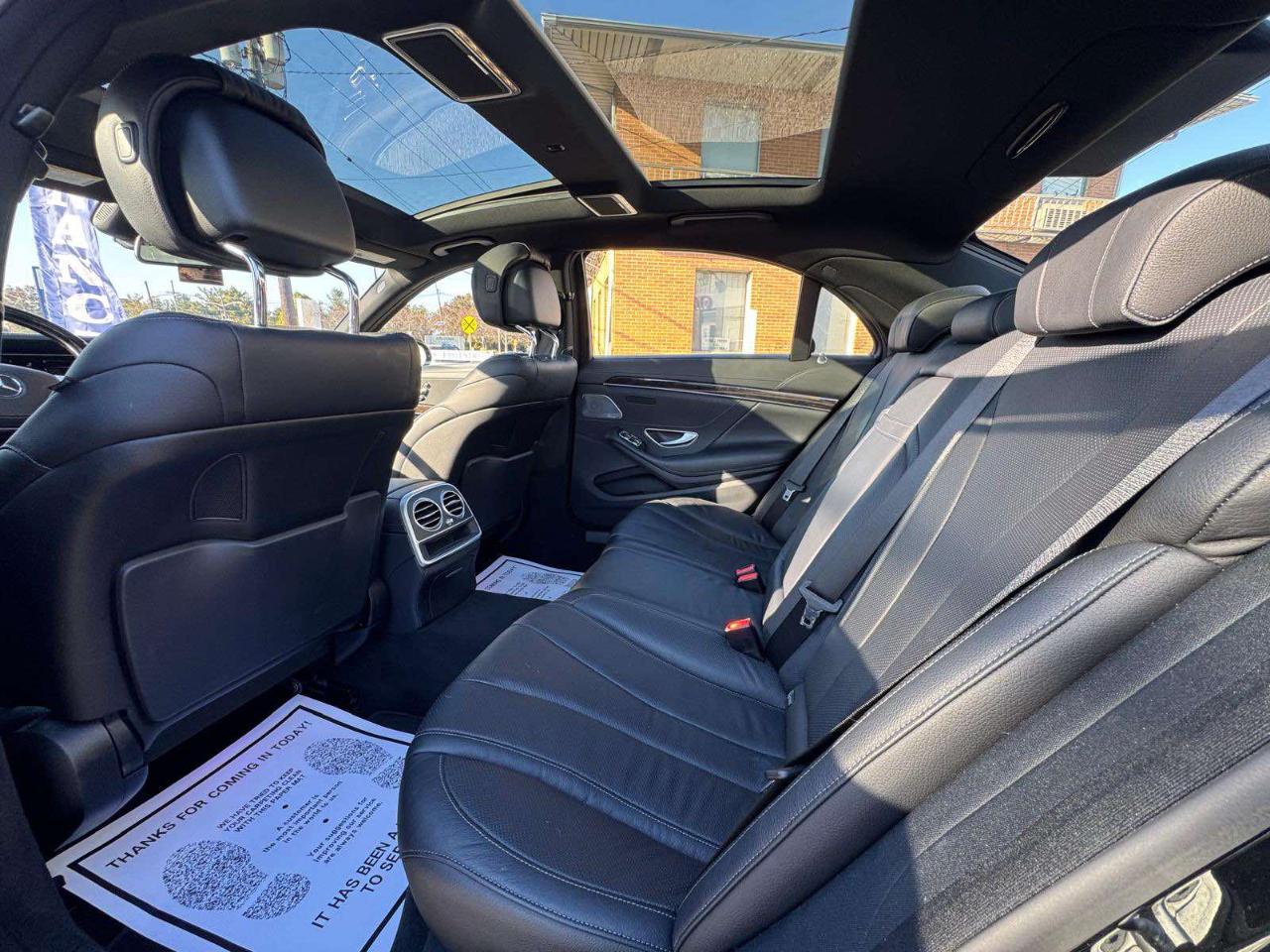 Mercedes-Benz S-Class 4dr Sdn S 550 4MATIC 2015