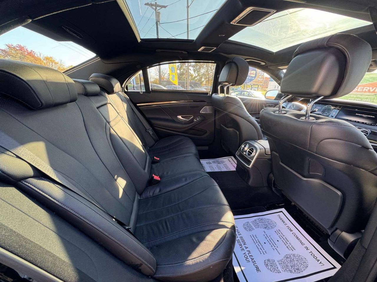 Mercedes-Benz S-Class 4dr Sdn S 550 4MATIC 2015