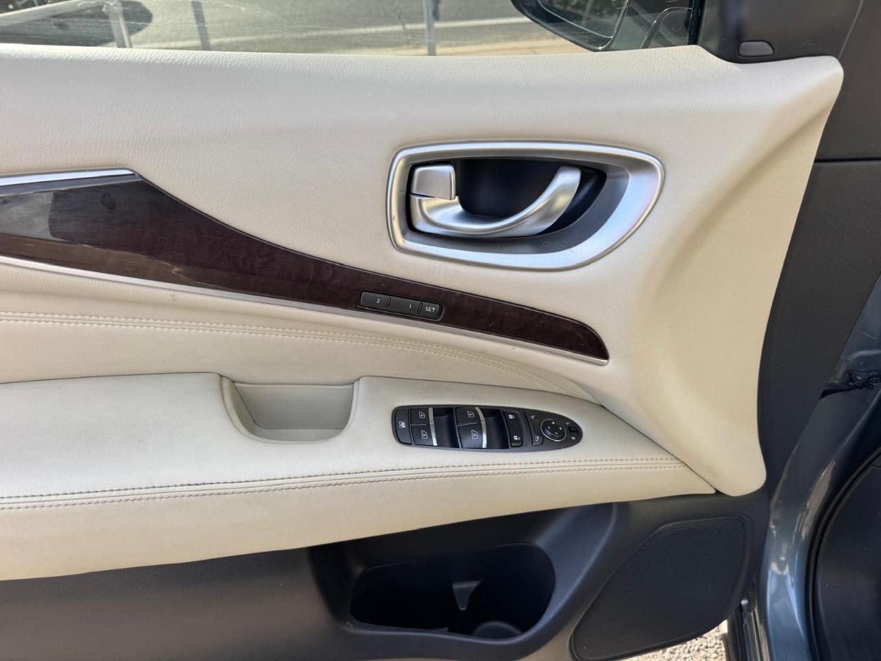 Infiniti QX60 AWD 2017