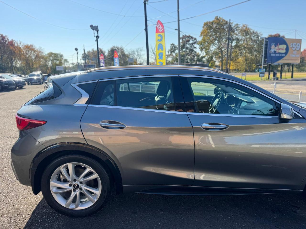 Infiniti QX30 Premium FWD 2018