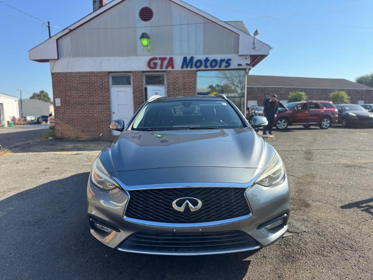 Infiniti QX30 Premium FWD 2018