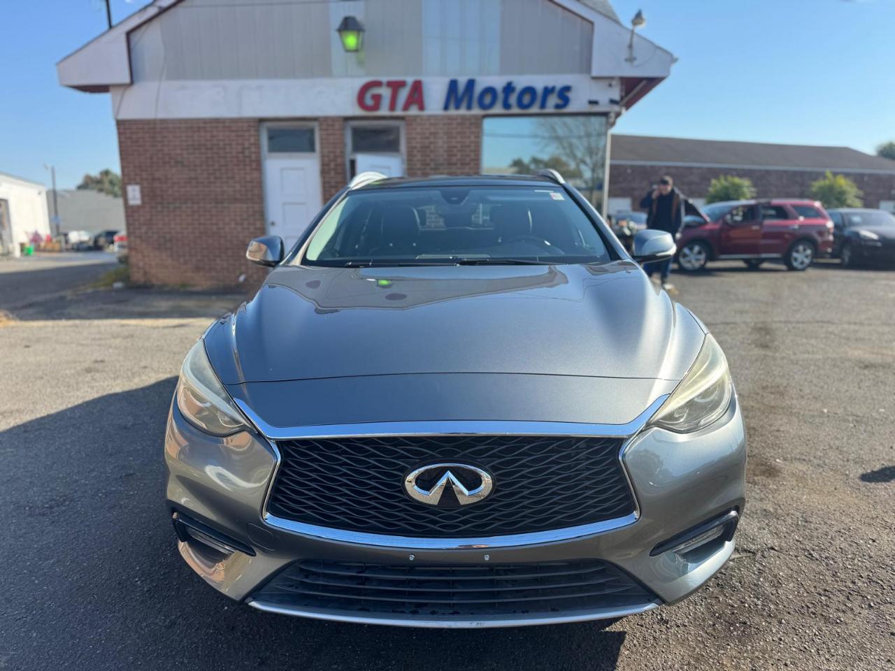Infiniti QX30 Premium FWD 2018
