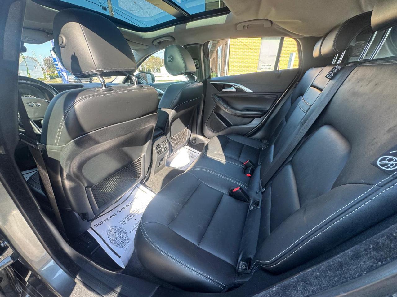 Infiniti QX30 Premium FWD 2018