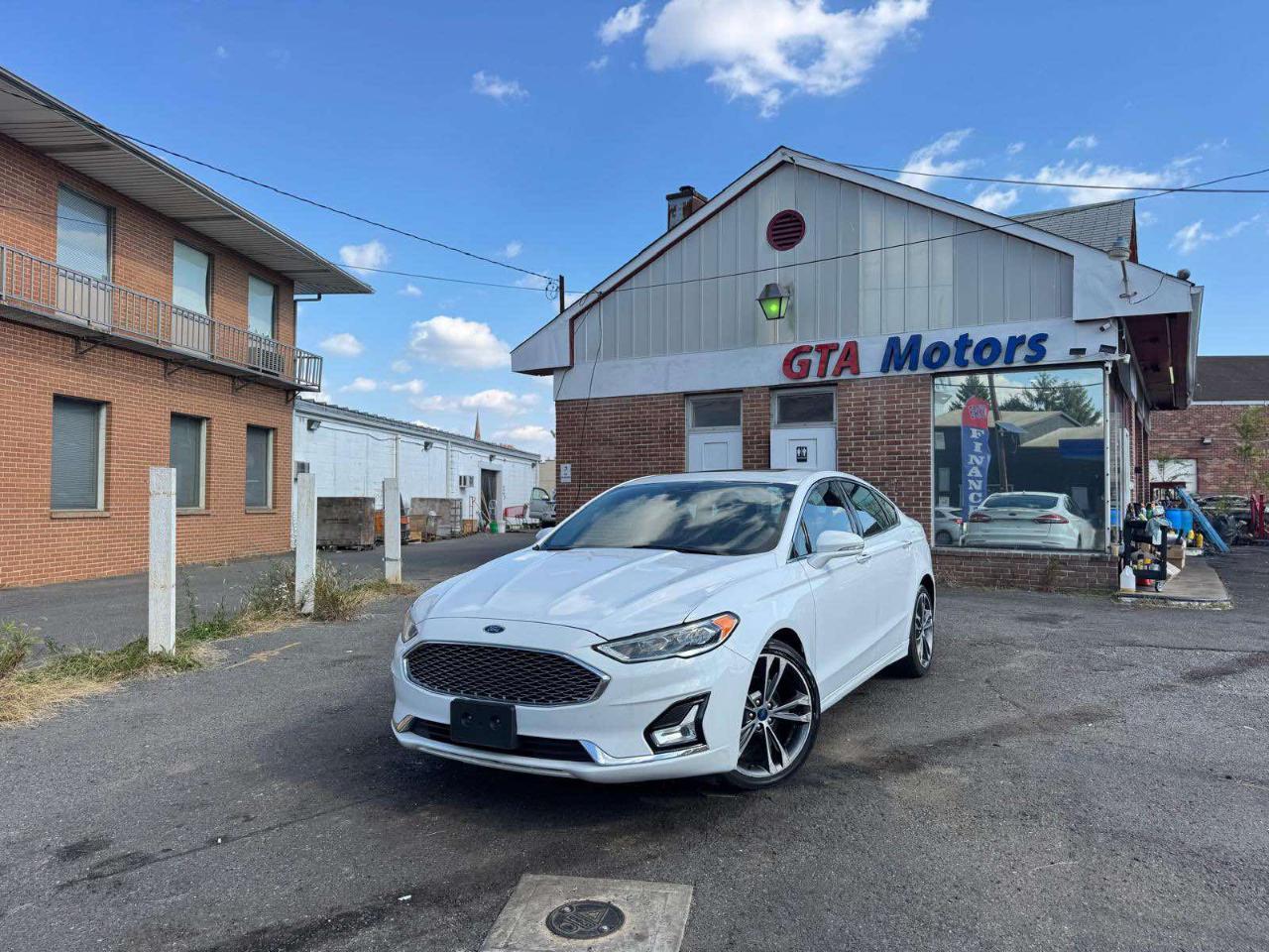 Ford Fusion Titanium FWD 2020
