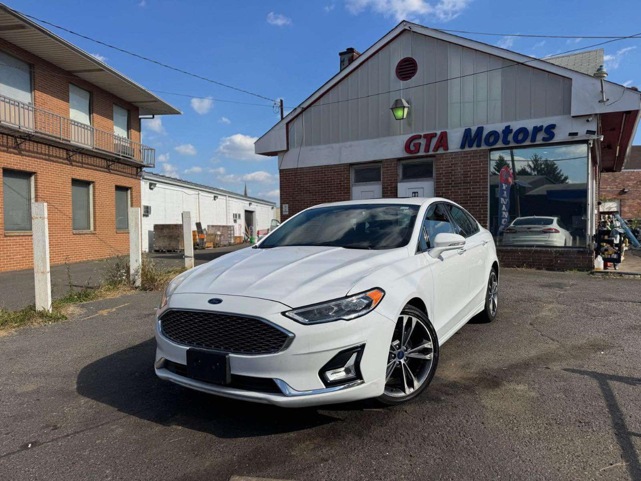 Ford Fusion Titanium FWD 2020