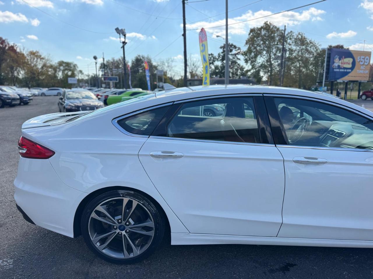 Ford Fusion Titanium FWD 2020