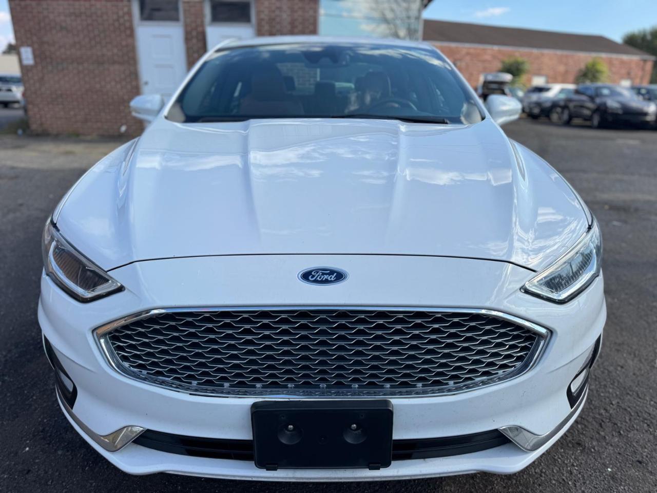 Ford Fusion Titanium FWD 2020