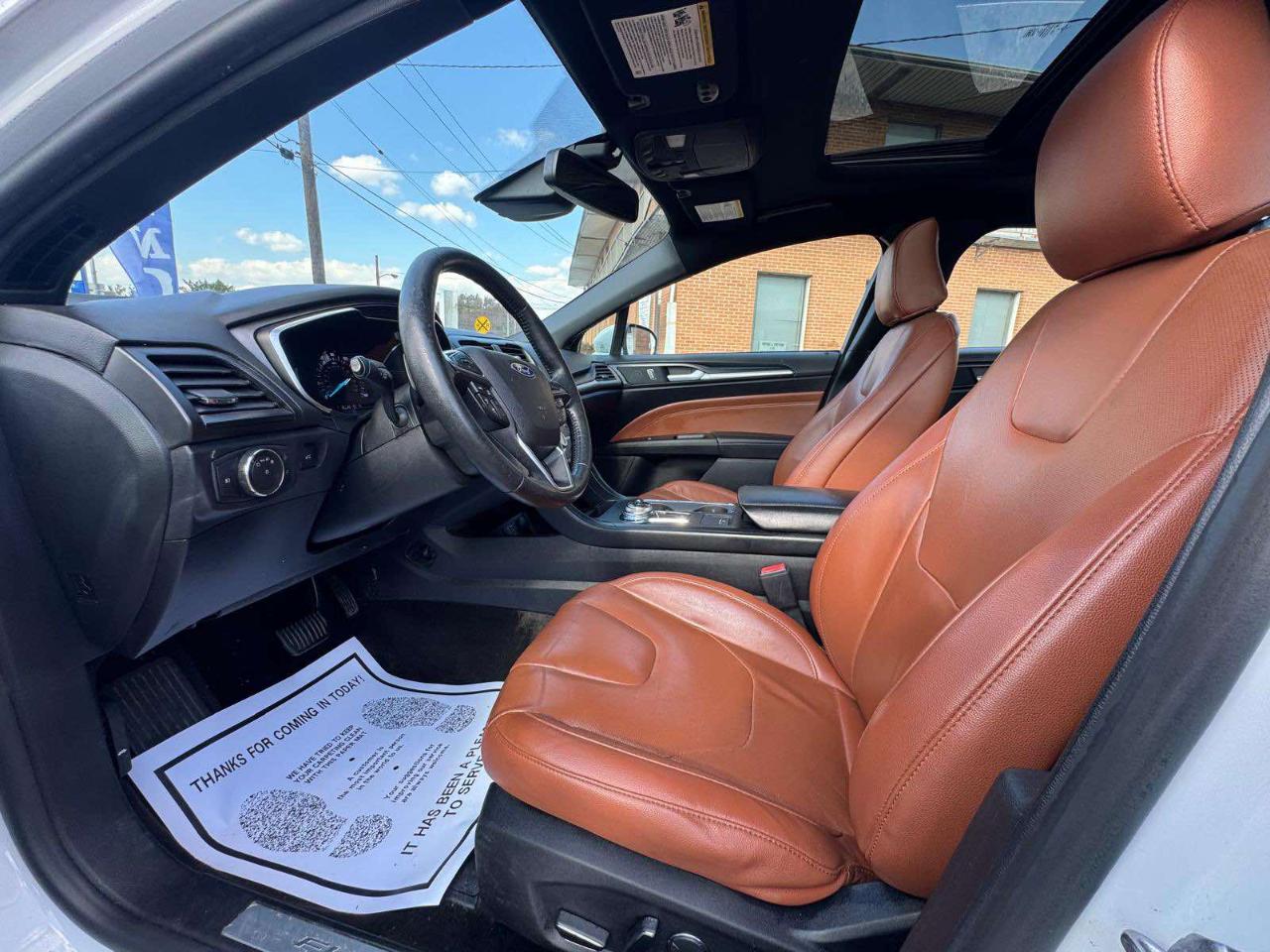 Ford Fusion Titanium FWD 2020