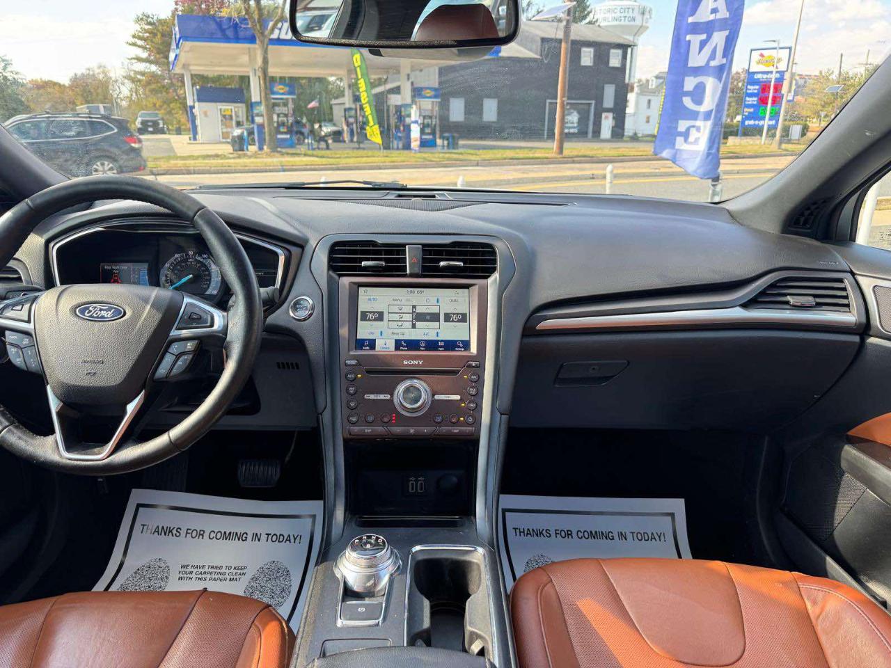 Ford Fusion Titanium FWD 2020