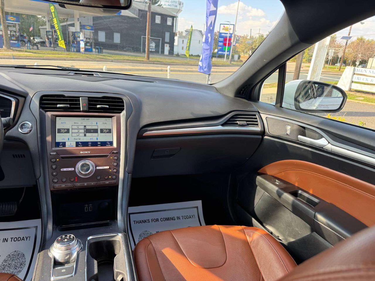 Ford Fusion Titanium FWD 2020