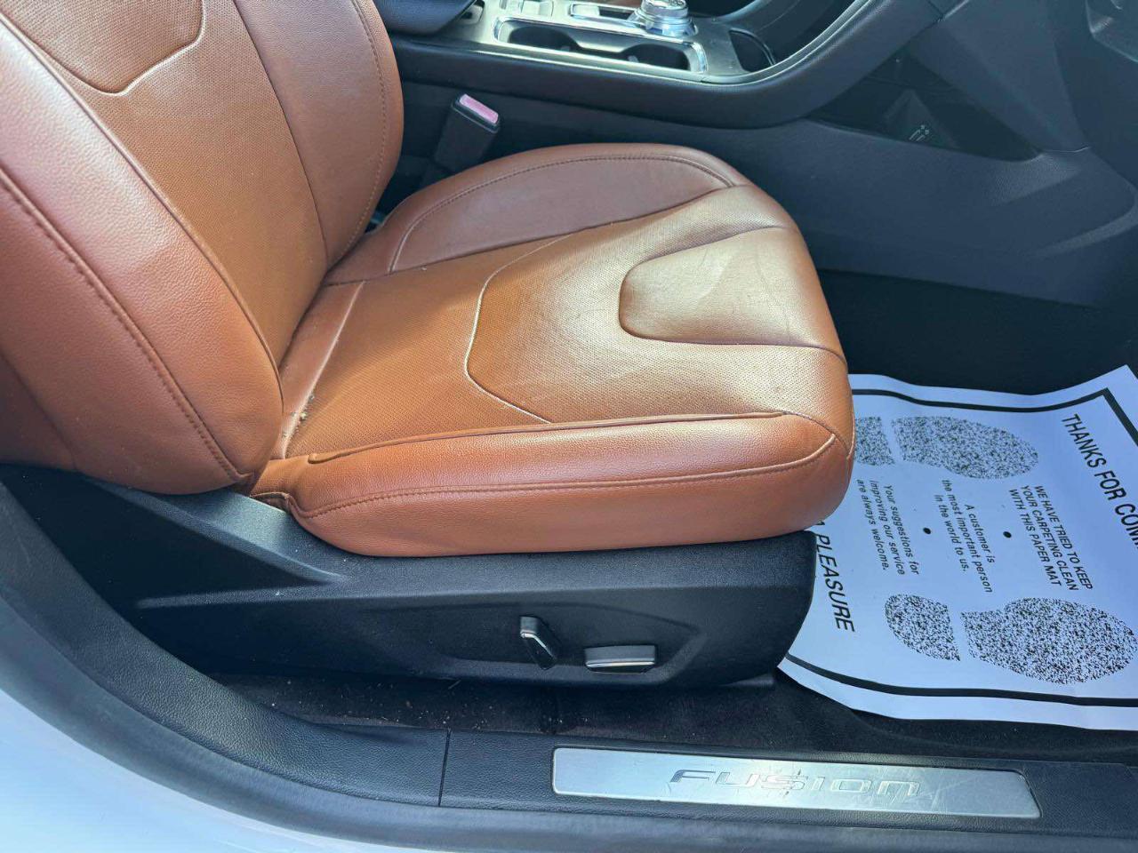 Ford Fusion Titanium FWD 2020