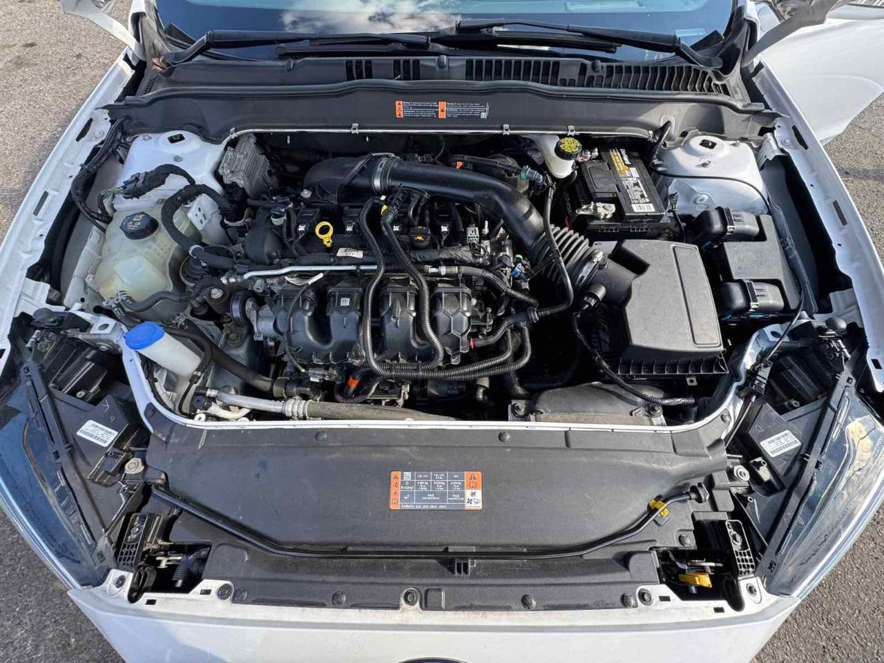 Ford Fusion Titanium FWD 2020