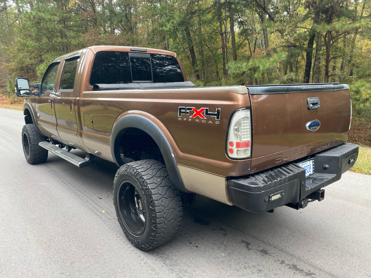 Ford F-350 SD XLT Crew Cab Long Bed 4WD 2011 Ford F-350 SD XLT Crew Cab Long Bed 4WD 2011