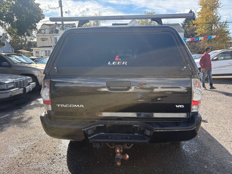 Toyota Tacoma Double Cab V6 4WD 2013 Toyota Tacoma Double Cab V6 4WD 2013