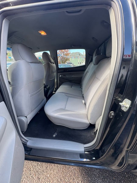 Toyota Tacoma Double Cab V6 4WD 2013 Toyota Tacoma Double Cab V6 4WD 2013