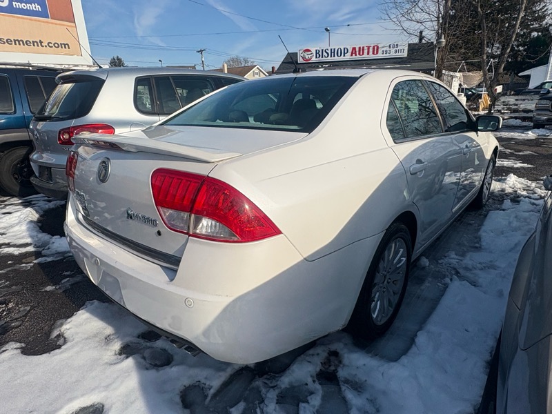Mercury Milan Hybrid Sedan 2010