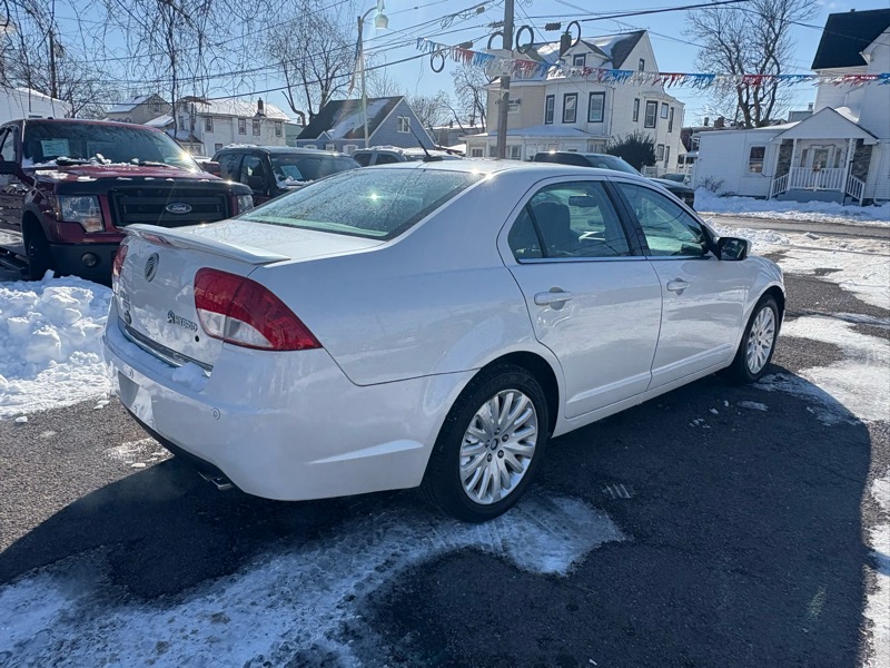 Mercury Milan Hybrid Sedan 2010