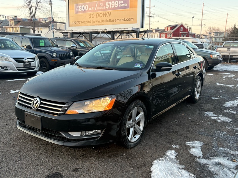 Volkswagen Passat 4dr Sdn 1.8T Auto Limited Edition 2015