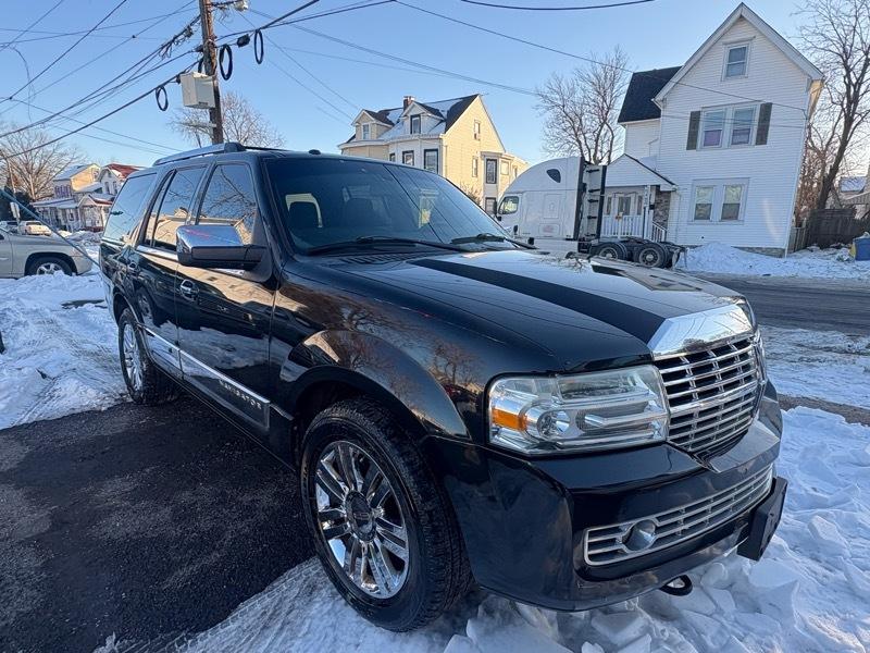 Lincoln Navigator 4WD 2010
