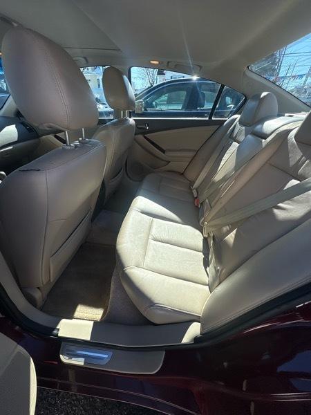 Nissan Altima 2.5 2012