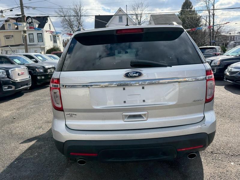 Ford Explorer Base 4WD 2014