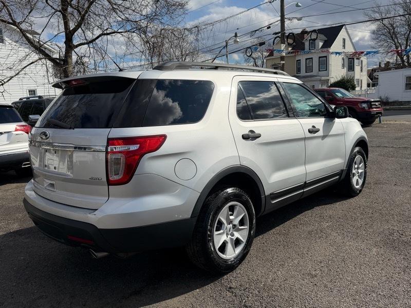 Ford Explorer Base 4WD 2014